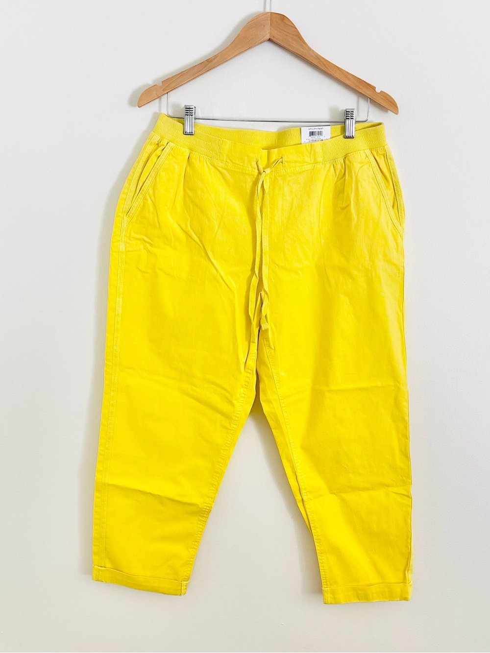 NWT Style & Co. Straight Leg Ankle Pants in Sunbeam Yellow